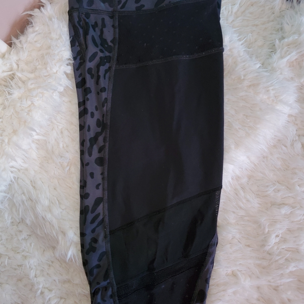 LULULEMON SET Cheetah!!!!! ❤️❤️❤️ - Picture 7 of 10